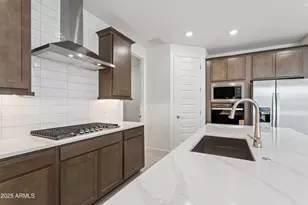 7020 W Buckhorn Trail, Peoria, AZ 85383 - Photo 13