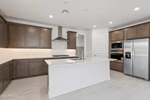 7020 W Buckhorn Trail, Peoria, AZ 85383 - Photo 9