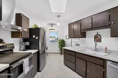 17410 N Boswell Boulevard N, Sun City, AZ 85373 - Photo 5