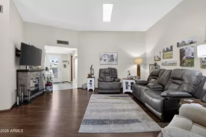 17410 N Boswell Boulevard N, Sun City, AZ 85373 - Photo 3