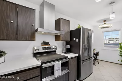 17410 N Boswell Boulevard N, Sun City, AZ 85373 - Photo 11