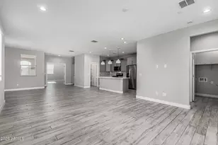 10954 W Melvin St, Avondale, AZ 85323 - Photo 7