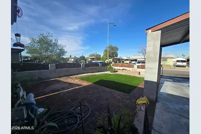 2113 W Wayland Road, Phoenix, AZ 85041 - Photo 3