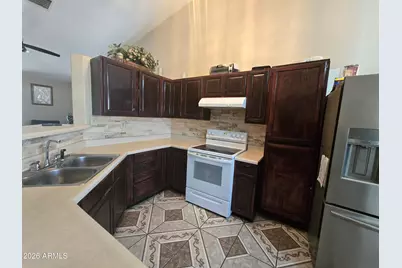 2113 W Wayland Road, Phoenix, AZ 85041 - Photo 9