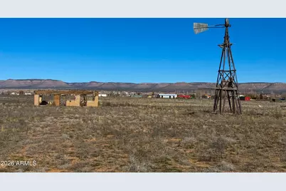 2300 Sante Fe Road #-, Paulden, AZ 86334 - Photo 15