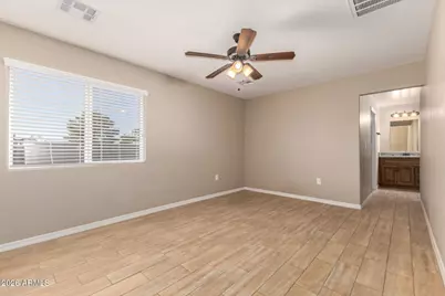 12322 N 85th Lane, Peoria, AZ 85381 - Photo 11