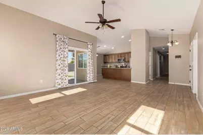 12322 N 85th Lane, Peoria, AZ 85381 - Photo 5