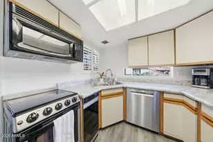 10017 E Mountain View Rd, Scottsdale, AZ 85258 - Photo 17