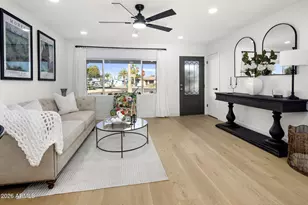 627 N 59th Pl, Mesa, AZ 85205 - Photo 3