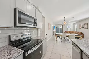 17414 W Via De Luna Dr, Surprise, AZ 85387 - Photo 13