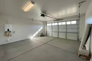 16198 W Soft Wind Dr, Surprise, AZ 85387 - Photo 17