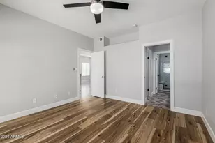 11333 N 92nd St, Scottsdale, AZ 85260 - Photo 13