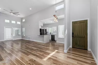 11333 N 92nd Street #1114, Scottsdale, AZ 85260 - Photo 3