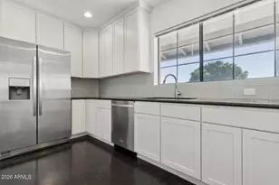 2740 N 21st Dr, Phoenix, AZ 85009 - Photo 7