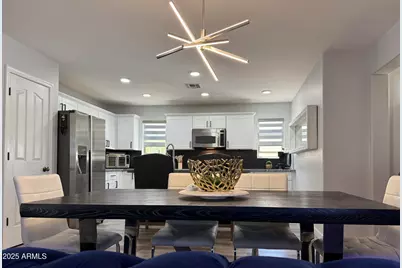 872 W Desert Sky Drive, San Tan Valley, AZ 85143 - Photo 5