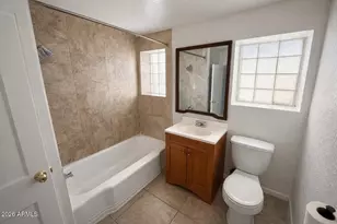 1015 W Woodland Ave, Phoenix, AZ 85007 - Photo 5