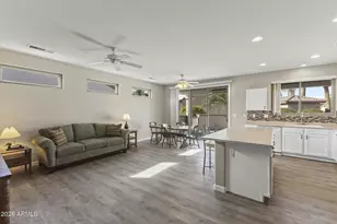 17320 N Thoroughbred Dr, Surprise, AZ 85374 - Photo 13