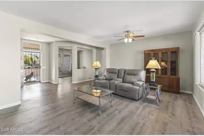 17320 N Thoroughbred Drive, Surprise, AZ 85374 - Photo 9