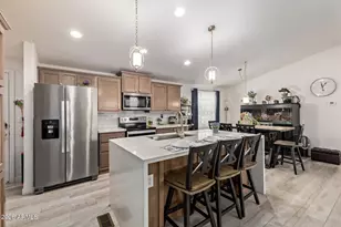 652 S Ellsworth Road S, Mesa, AZ 85208 - Photo 9