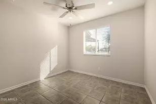 3702 N 64th Dr, Phoenix, AZ 85033 - Photo 15