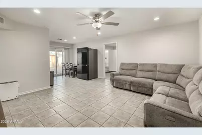 3702 N 64th Drive, Phoenix, AZ 85033 - Photo 5