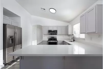 1034 E Monteleone Street, San Tan Valley, AZ 85140 - Photo 5