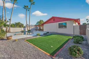 3402 E Mercer Ln, Phoenix, AZ 85028 - Photo 39