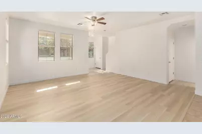 4382 E Selena Drive, Phoenix, AZ 85050 - Photo 5