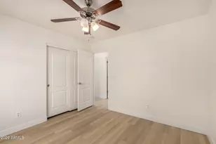 4382 E Selena Dr, Phoenix, AZ 85050 - Photo 25