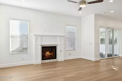 3814 E Crittenden Lane, Phoenix, AZ 85018 - Photo 7