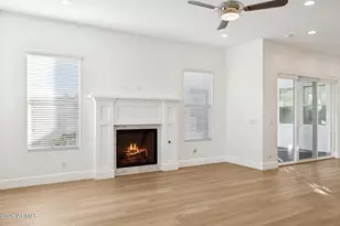 3814 E Crittenden Ln, Phoenix, AZ 85018 - Photo 7