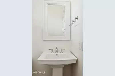 3814 E Crittenden Lane, Phoenix, AZ 85018 - Photo 31