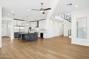 3814 E Crittenden Ln, Phoenix, AZ 85018 - Photo 5