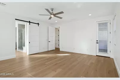 3814 E Crittenden Lane, Phoenix, AZ 85018 - Photo 43