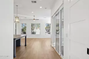 3814 E Crittenden Ln, Phoenix, AZ 85018 - Photo 3