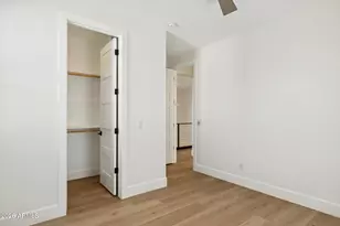 3814 E Crittenden Ln, Phoenix, AZ 85018 - Photo 57