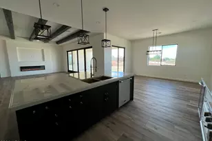 4237 E 4th Ave, Apache Junction, AZ 85119 - Photo 11