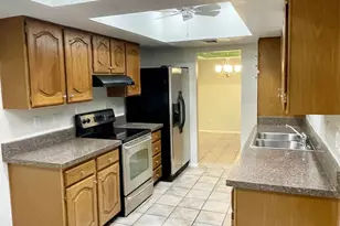 12222 N Paradise Vlg Pkwy S, Phoenix, AZ 85032 - Photo 5