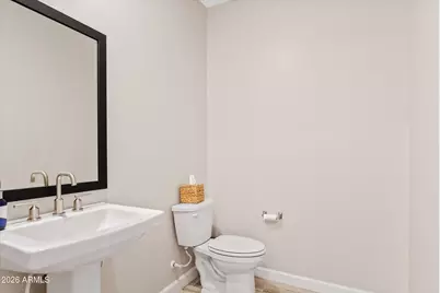 21023 N 58th Way, Phoenix, AZ 85054 - Photo 33