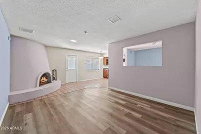 5203 W Laurie Lane, Glendale, AZ 85302 - Photo 7