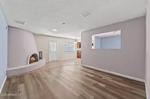 5203 W Laurie Ln, Glendale, AZ 85302 - Photo 7