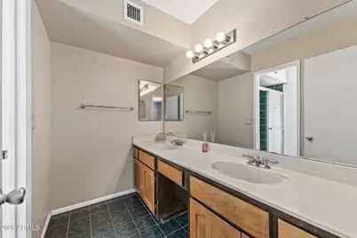 5203 W Laurie Lane, Glendale, AZ 85302 - Photo 15