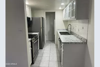 8063 E Glenrosa Avenue, Scottsdale, AZ 85251 - Photo 5