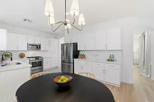 9614 E Keats Ave, Mesa, AZ 85209 - Photo 13