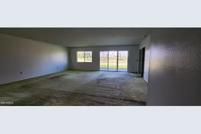 10734 W Hatcher Road, Sun City, AZ 85351 - Photo 13