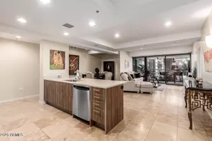 7131 E Rancho Vista Dr, Scottsdale, AZ 85251 - Photo 13