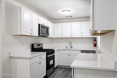 1339 E Glenrosa Avenue, Phoenix, AZ 85014 - Photo 3