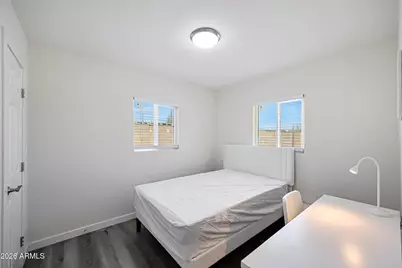 1339 E Glenrosa Avenue, Phoenix, AZ 85014 - Photo 11