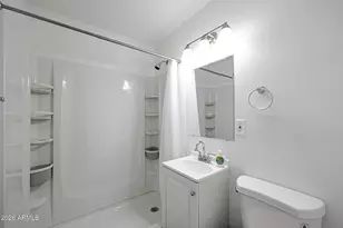 1339 E Glenrosa Ave, Phoenix, AZ 85014 - Photo 13