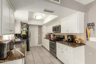 4743 W Laurie Ln, Glendale, AZ 85302 - Photo 13